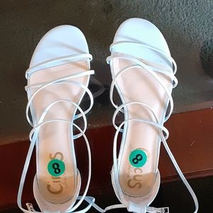Circus by Sam Edelman strappy sandal size  8